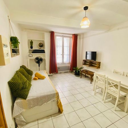 1-Centre-Ville Studio 25M2 Box A Bagages Gratuits Carcasona Exterior foto